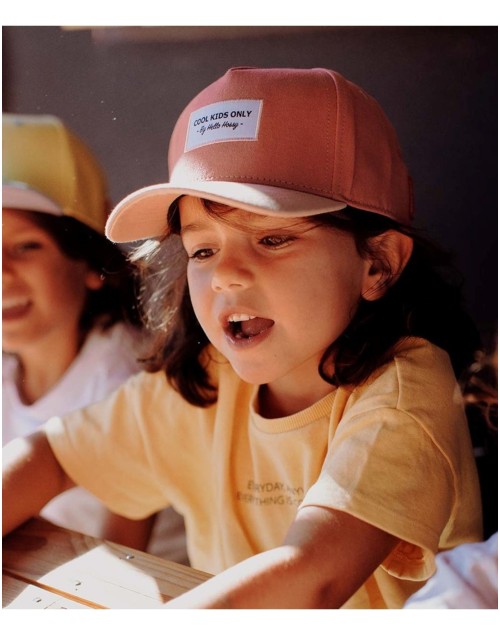 Casquette mini framboise 6ans+ hello Hossy