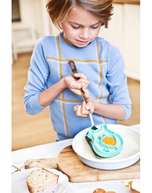 César forme oeuf sur le plat Lilliputiens