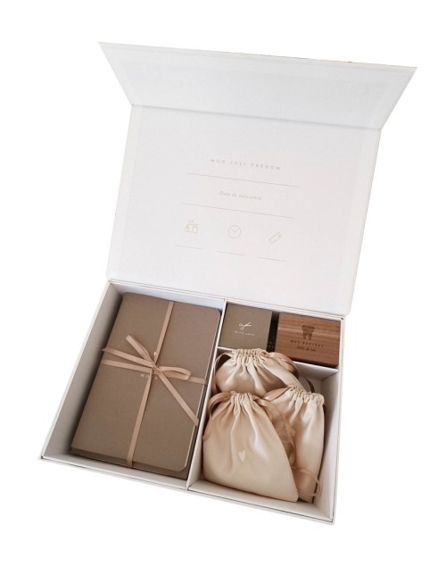 Coffret naissance Jolis souvenirs Zakuw